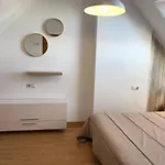 Διαμέρισμα Duplex Monte Oiz 2 *